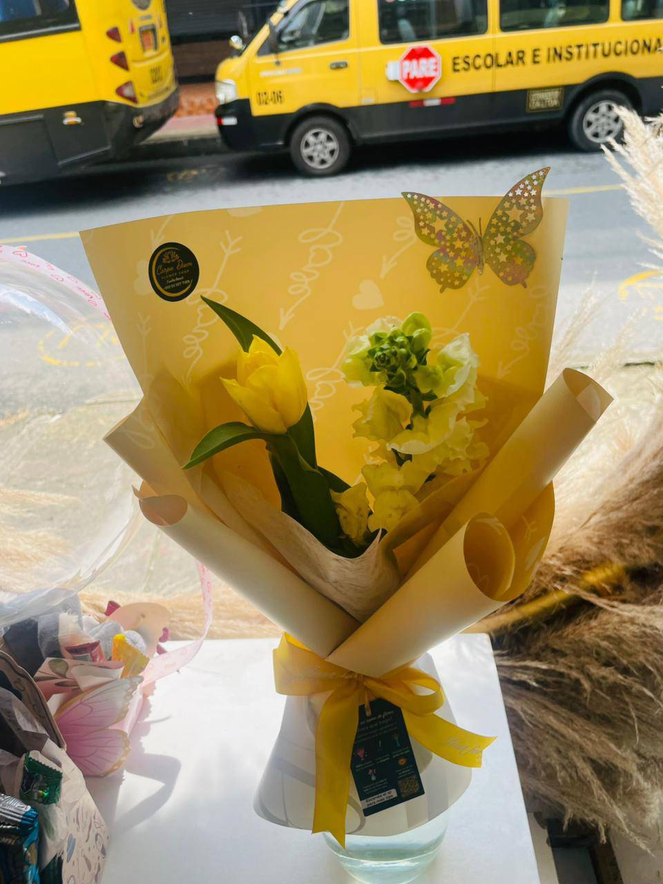 Ramo con un Tulipán Natural