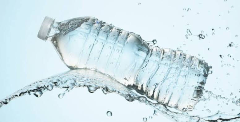 Agua